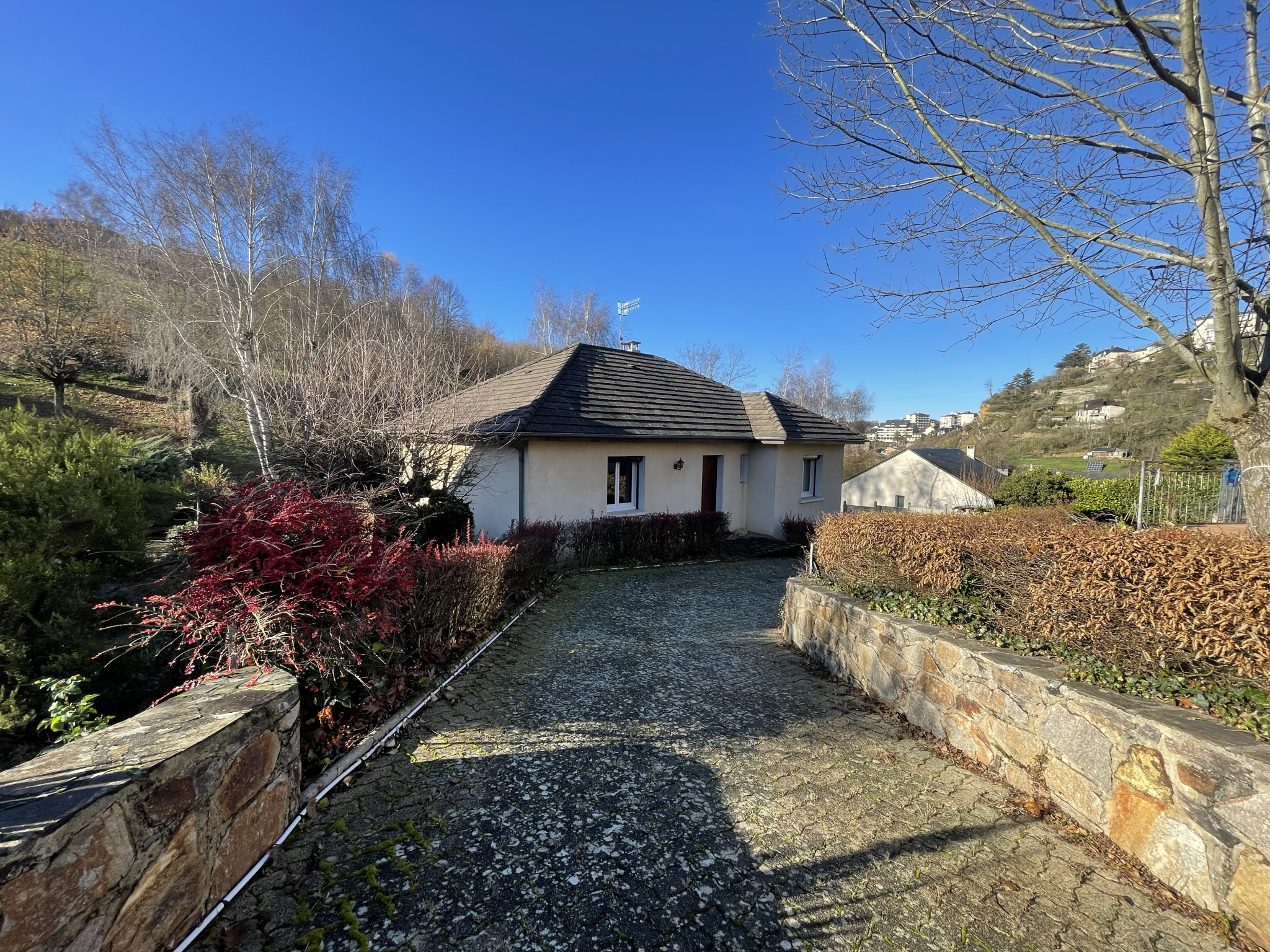 Rodez : Maison en fond d'impasse.