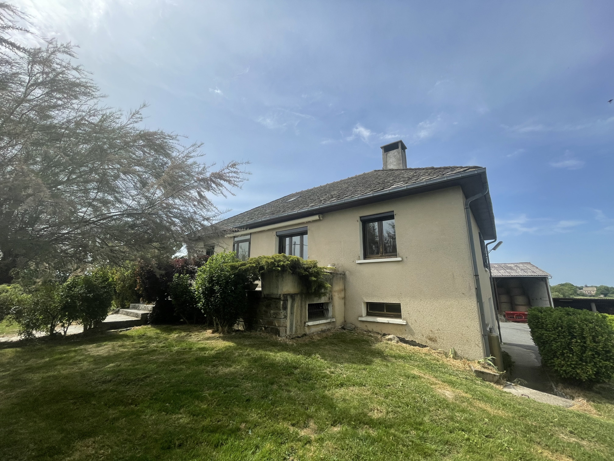 COLOMBIES - Maison en location