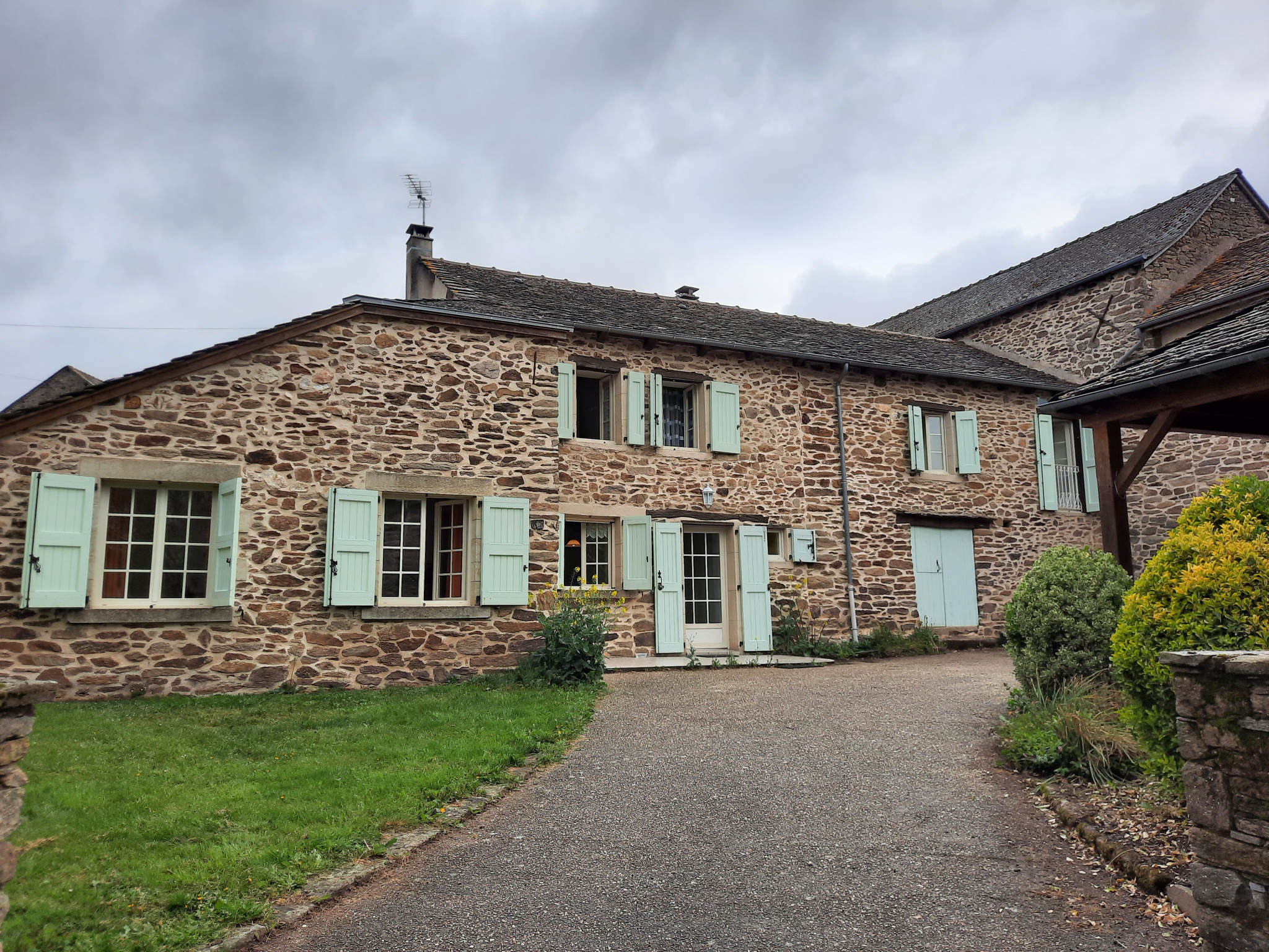 LA CAILHOLIE / CASSAGNES BEGONHES - Maison Meublée