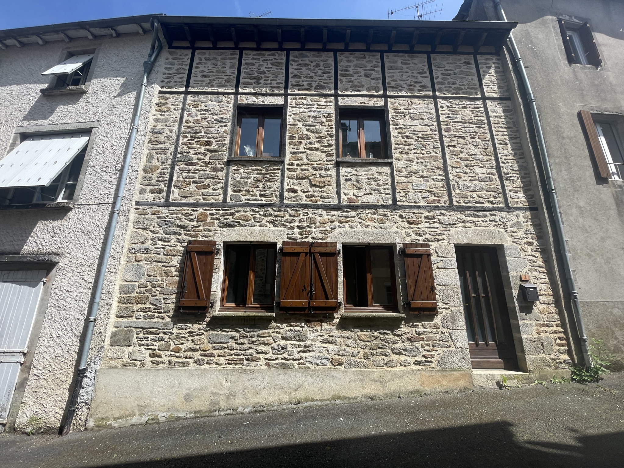 APPARTEMENT T2 MEUBLE